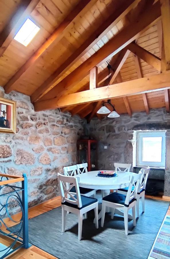 Casa Rural D 'Avo - Sossego Do Campo - 5 Adultos Alhais Екстер'єр фото